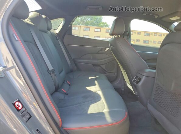5NPEJ4J23LH009048 2020 HYUNDAI SONATA Gray უკანა სავარძლების ხედი