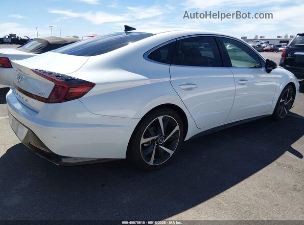5NPEJ4J24MH063167 2021 HYUNDAI SONATA White Trasero derecho