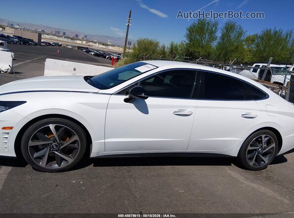 5NPEJ4J24MH063167 2021 HYUNDAI SONATA White Vista interior trasera
