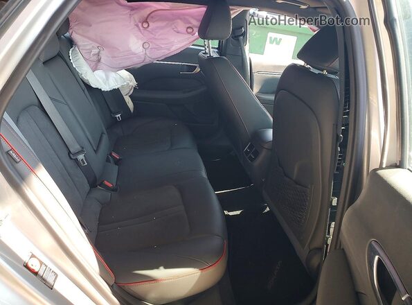 5NPEJ4J26NH141997 2022 HYUNDAI SONATA Серебряный Вид задних сидений