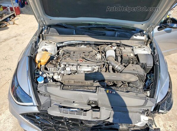 5NPEJ4J26NH141997 2022 HYUNDAI SONATA Серебряный Вид задней части салона
