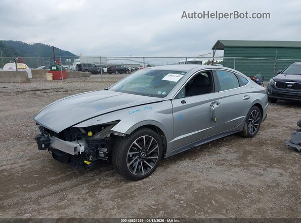 5NPEJ4J27LH003981 2020 HYUNDAI SONATA Silver Передня ліва чверть
