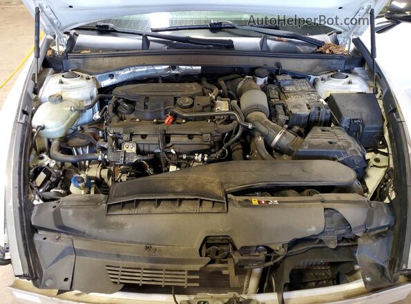 5NPEJ4J28LH017758 2020 HYUNDAI SONATA White უკანა სალონის ხედი
