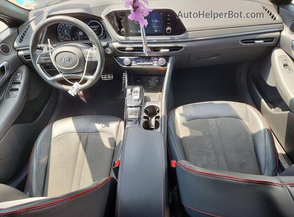 5NPEJ4J29LH027652 2020 HYUNDAI SONATA Black Панорамний вид салону 360°