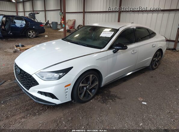 5NPEJ4J2XMH064064 2021 HYUNDAI SONATA White Vista tres cuartos delantera izquierda