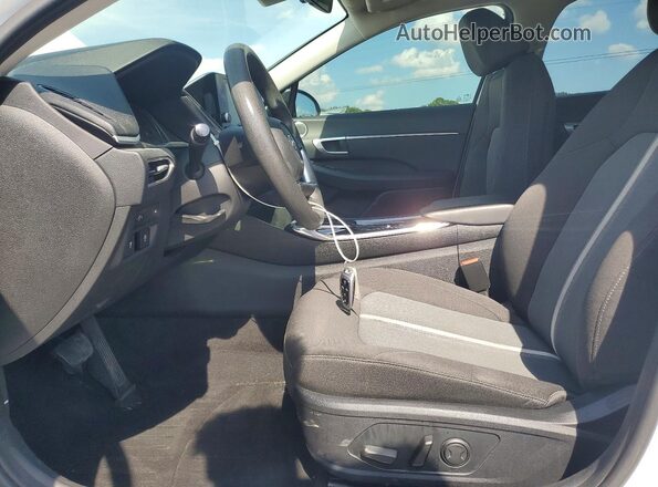 5NPEL4JA9MH094254 2021 HYUNDAI SONATA White Vista interior delantera