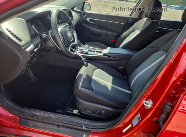 5NPEL4JAXMH063496 2021 HYUNDAI SONATA Red Widok wnętrza z przodu