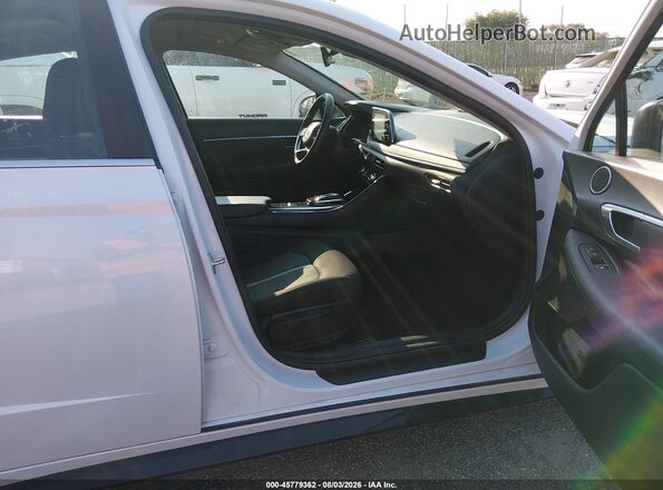 5NPEL4JAXMH120621 2021 HYUNDAI SONATA White წინა სალონის ხედი