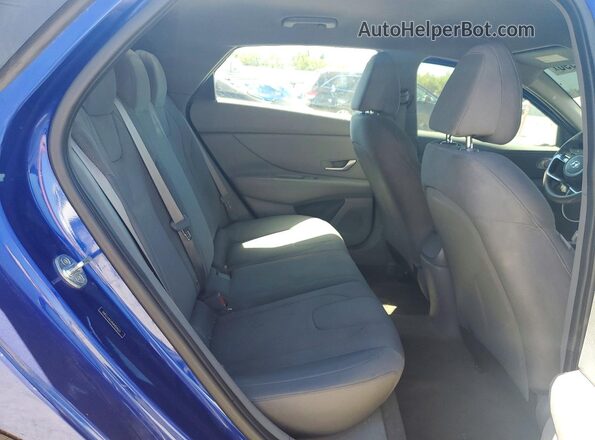 5NPLL4AG0MH024623 2021 HYUNDAI ELANTRA Blue Vista de los asientos traseros