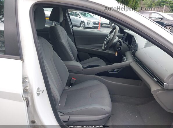 5NPLL4AG0MH049618 2021 HYUNDAI ELANTRA White Вид салону спереду