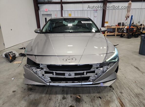 5NPLL4AG1MH034934 2021 HYUNDAI ELANTRA Silver Front view