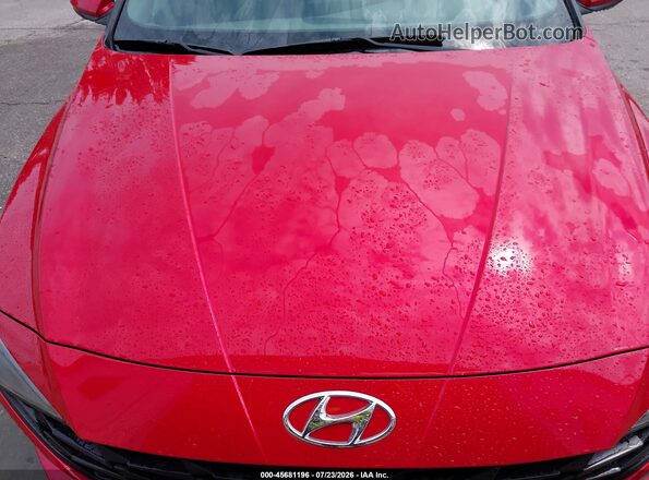 5NPLL4AG1MH045951 2021 HYUNDAI ELANTRA Red Front view