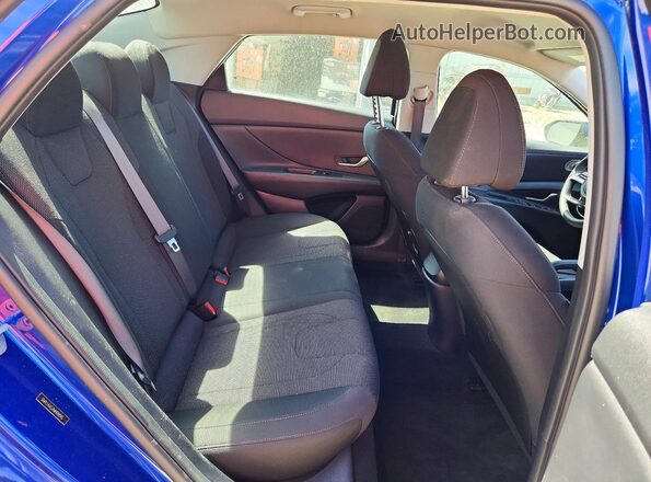 5NPLL4AG2MH014045 2021 HYUNDAI ELANTRA Blue უკანა სავარძლების ხედი