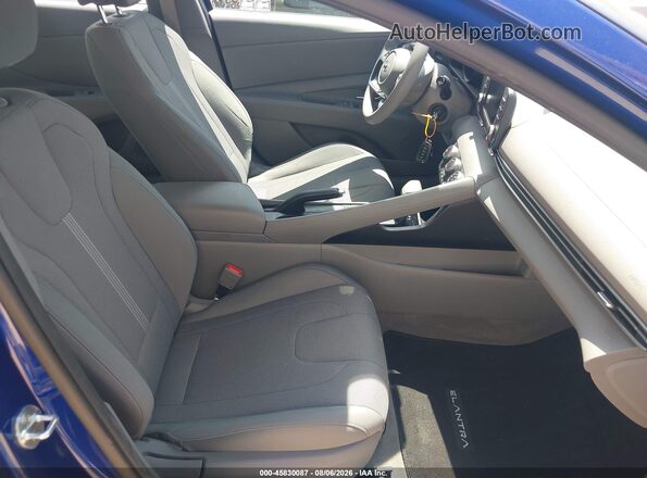 5NPLL4AG2MH046364 2021 HYUNDAI ELANTRA Blue Widok wnętrza z przodu