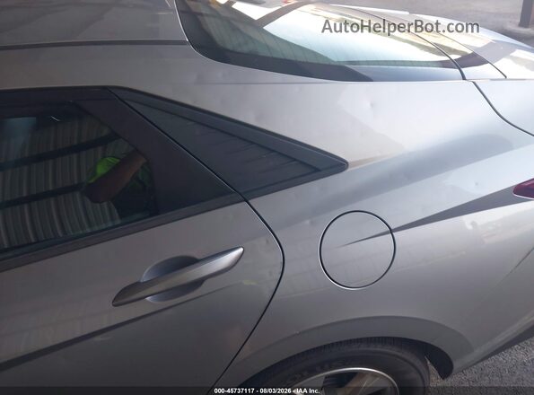 5NPLL4AG2MH046994 2021 HYUNDAI ELANTRA Gray 360 interior view