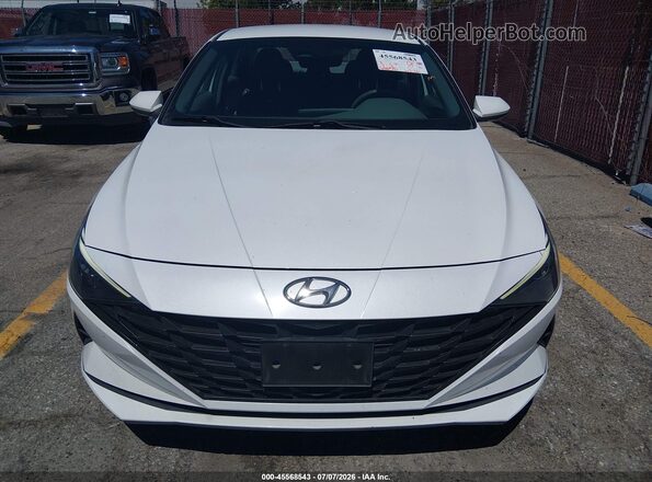 5NPLL4AG3MH046759 2021 HYUNDAI ELANTRA White Rear interior view