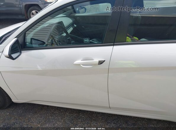 5NPLL4AG3MH049984 2021 HYUNDAI ELANTRA Белый 