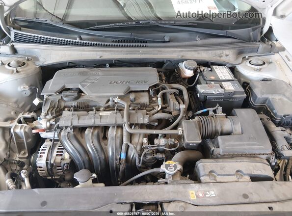 5NPLL4AG4MH038105 2021 HYUNDAI ELANTRA Silver Widok z tyłu