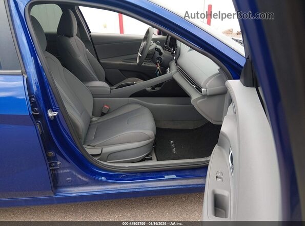 5NPLL4AG4MH046544 2021 HYUNDAI ELANTRA Blue Vista interior delantera