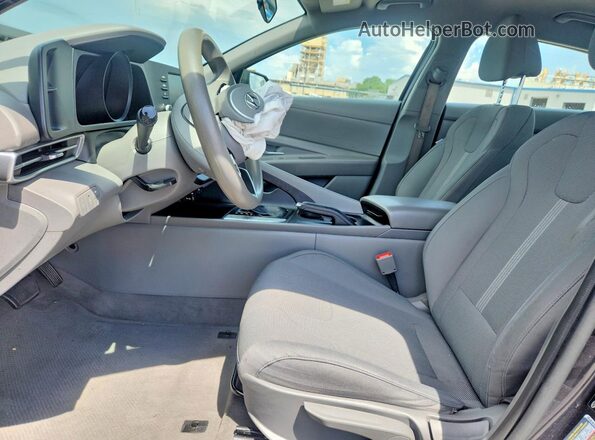 5NPLL4AG4MH050688 2021 HYUNDAI ELANTRA Gray Widok wnętrza z przodu