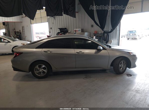 5NPLL4AG5MH042079 2021 HYUNDAI ELANTRA Silver Սալոնի հետևի տեսք