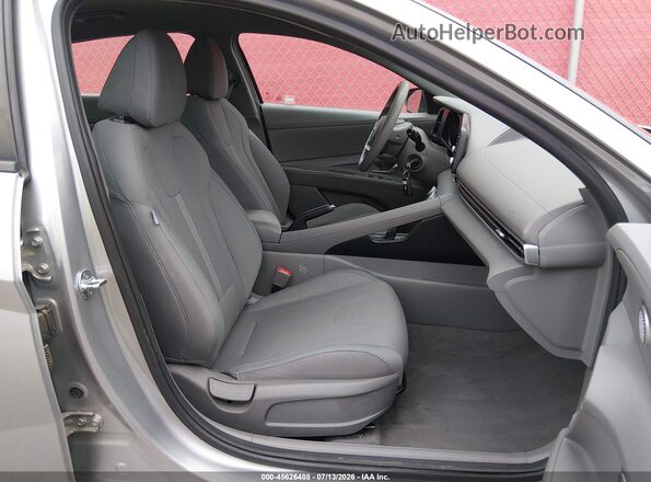 5NPLL4AG5MH042910 2021 HYUNDAI ELANTRA Silver Vista interior delantera