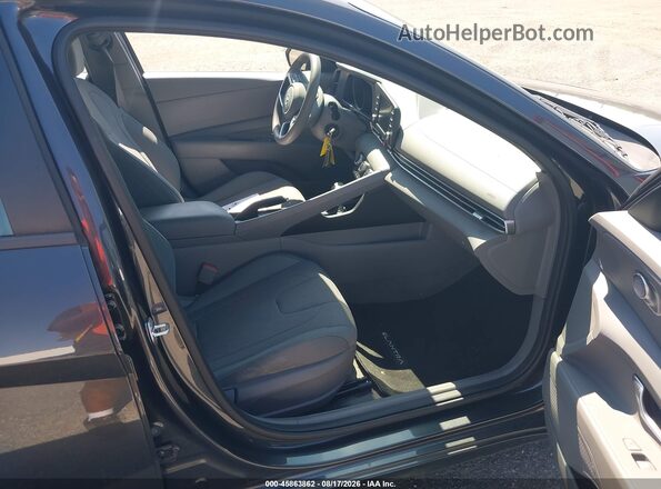 5NPLL4AG6MH042852 2021 HYUNDAI ELANTRA Gray Vista interior delantera