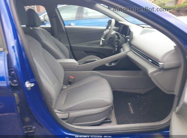 5NPLL4AG6MH044195 2021 HYUNDAI ELANTRA Blue Սալոնի դիմացի տեսք