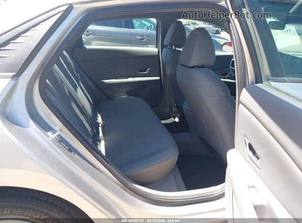 5NPLL4AG6MH046724 2021 HYUNDAI ELANTRA Silver Vista de la etiqueta del VIN