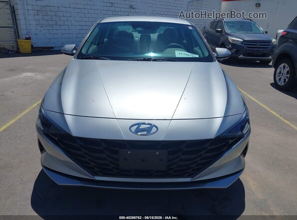 5NPLL4AG6MH046724 2021 HYUNDAI ELANTRA Silver Vista del cuadro de instrumentos