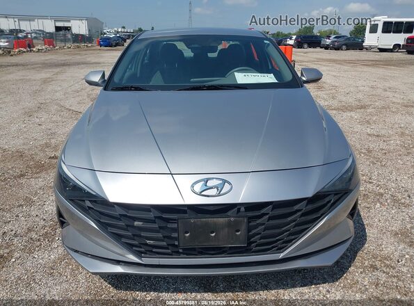 5NPLL4AG6MH047212 2021 HYUNDAI ELANTRA Silver წინა ხედი