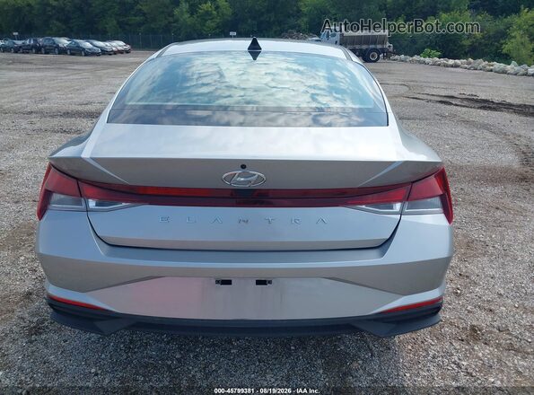 5NPLL4AG6MH047212 2021 HYUNDAI ELANTRA Silver 