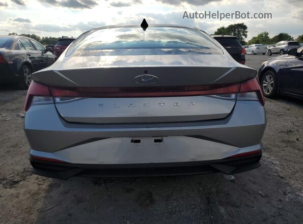 5NPLL4AG6MH052653 2021 HYUNDAI ELANTRA Silver Հետևի տեսք