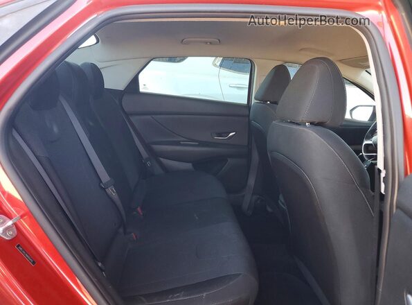 5NPLL4AG7MH036493 2021 HYUNDAI ELANTRA Red უკანა სავარძლების ხედი