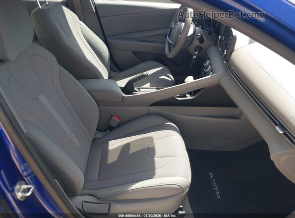 5NPLL4AG7MH044190 2021 HYUNDAI ELANTRA Blue Widok wnętrza z przodu