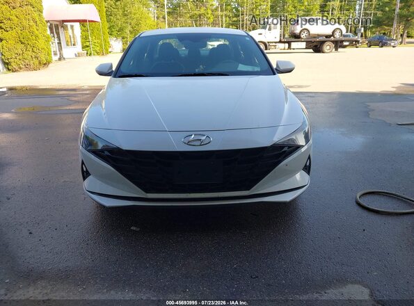 5NPLL4AG7MH049129 2021 HYUNDAI ELANTRA Белый Вид щитка приборов