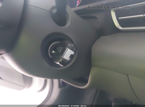 5NPLL4AG7MH049938 2021 HYUNDAI ELANTRA Белый Вид панели приборов