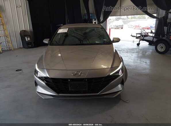 5NPLL4AG8MH042089 2021 HYUNDAI ELANTRA Silver Vista del cuadro de instrumentos