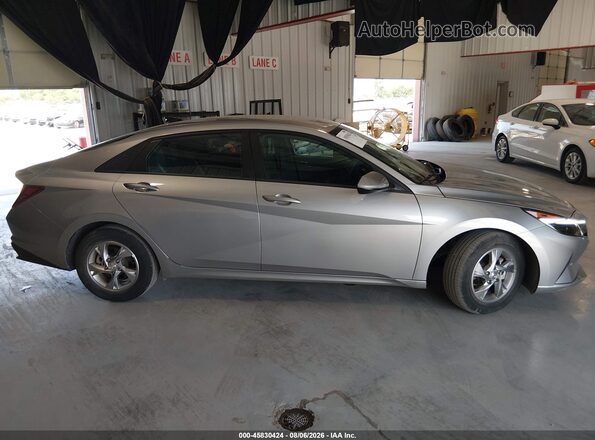 5NPLL4AG8MH042089 2021 HYUNDAI ELANTRA Silver Vista interior trasera