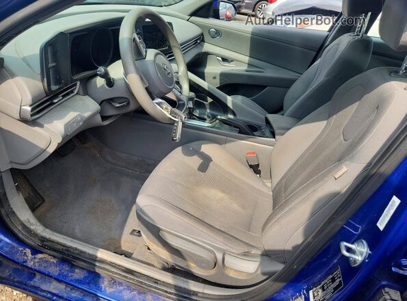 5NPLL4AG8PH117300 2023 HYUNDAI ELANTRA Blue Вид салону спереду