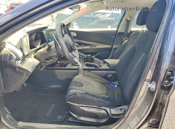 5NPLL4AG9MH015709 2021 HYUNDAI ELANTRA Gray Вид салону спереду