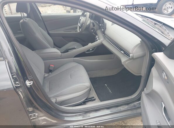 5NPLL4AG9MH047303 2021 HYUNDAI ELANTRA Gray Սալոնի դիմացի տեսք