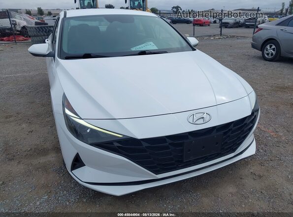 5NPLL4AG9MH049214 2021 HYUNDAI ELANTRA White Vista frontal
