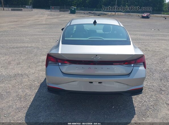 5NPLL4AGXMH045205 2021 HYUNDAI ELANTRA Gray 