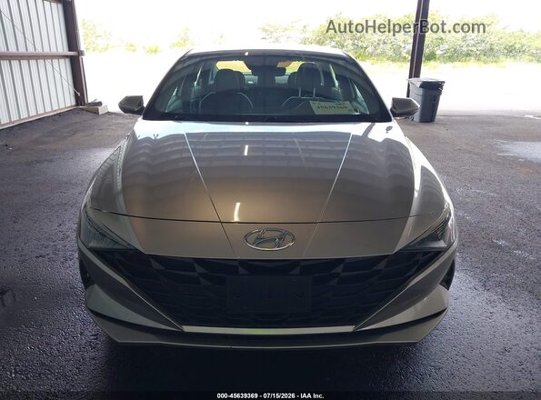 5NPLL4AGXMH045219 2021 HYUNDAI ELANTRA Silver 
