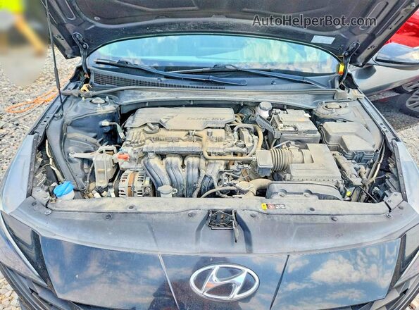 5NPLM4AG0MH007575 2021 HYUNDAI ELANTRA Black Widok wnętrza z tyłu