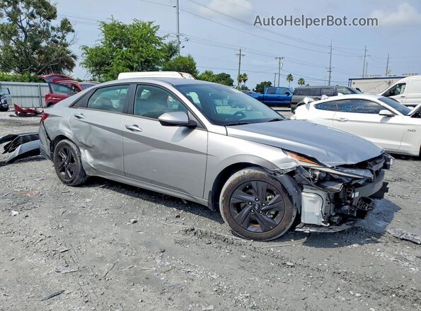5NPLM4AG0NH070645 2022 HYUNDAI ELANTRA Silver Առջևի աջ