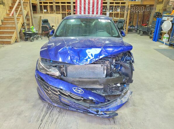 5NPLM4AG0NH078132 2022 HYUNDAI ELANTRA Blue Front view