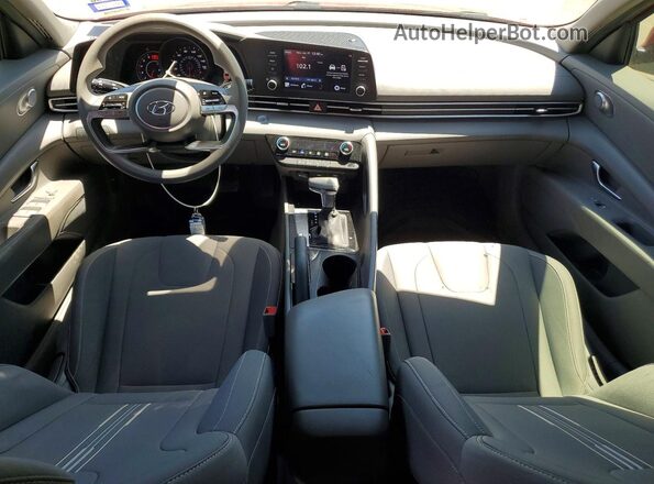 5NPLM4AG0NH081418 2022 HYUNDAI ELANTRA Red Vista del salpicadero