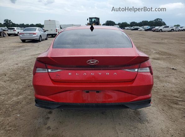 5NPLM4AG0PH115540 2023 HYUNDAI ELANTRA Red Вид ззаду